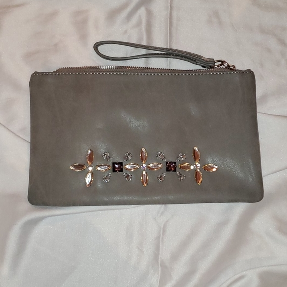 Grey wristlet - Picture 1 of 3